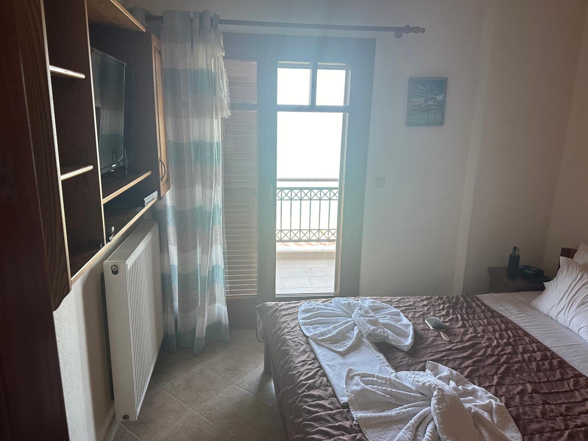 Mpalmpanas Villas Ierissós Esterno foto